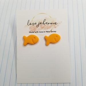 HANDMADE GOLDFISH CRACKER POLYMER CLAY STAINLESS STEEL STUD EARRINGS